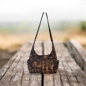 Lug Camouflage Shoulder Bag in Camouflage